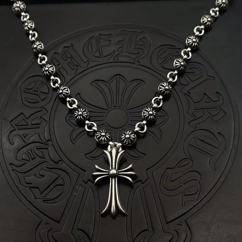 CH LOGO NECKLACE -9