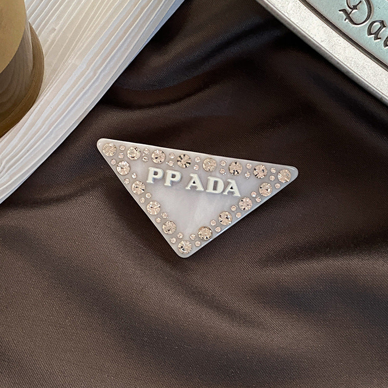 Prade Triangle Hair Clip